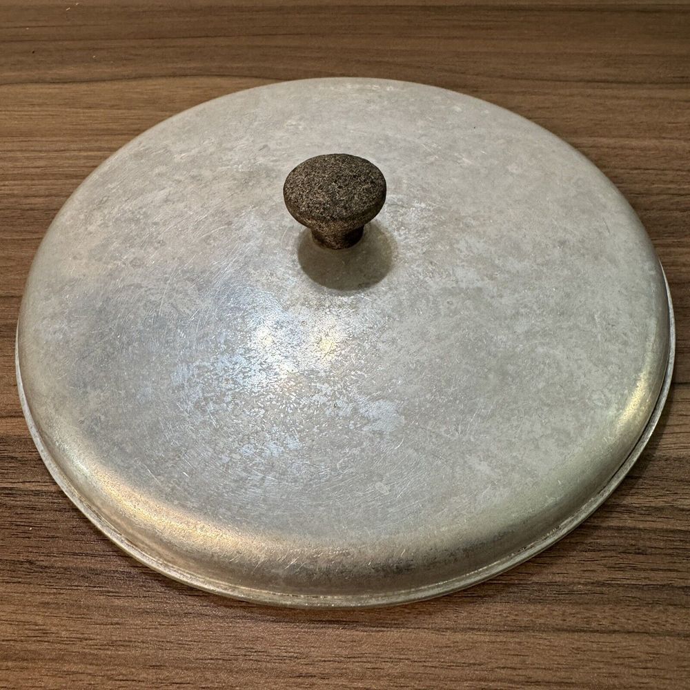 Wear-Ever 6 Quart Pan Replacement Lid Only 9 1/4" OD 9" ID Aluminum Vintage